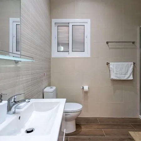 Apartment Aura 2-bedroom In