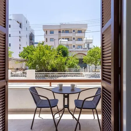 Aura 2-bedroom In * Larnaca