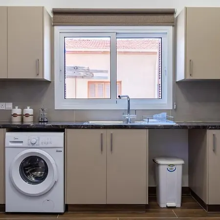 Aura 2-bedroom In Διαμέρισμα *